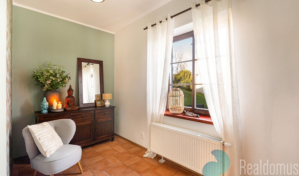 Prodej ubytovacího objektu 267 m², Kestřany – náhled fotky 15