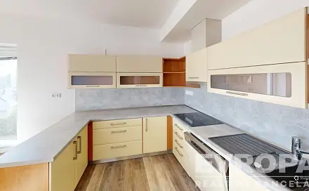 Pronájem bytu 3+kk 81 m², Na Spravedlnosti, Havlíčkův Brod