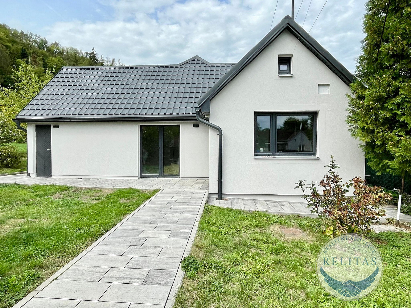 Prodej domu 115 m² s pozemkem 573 m² – fotografie 2