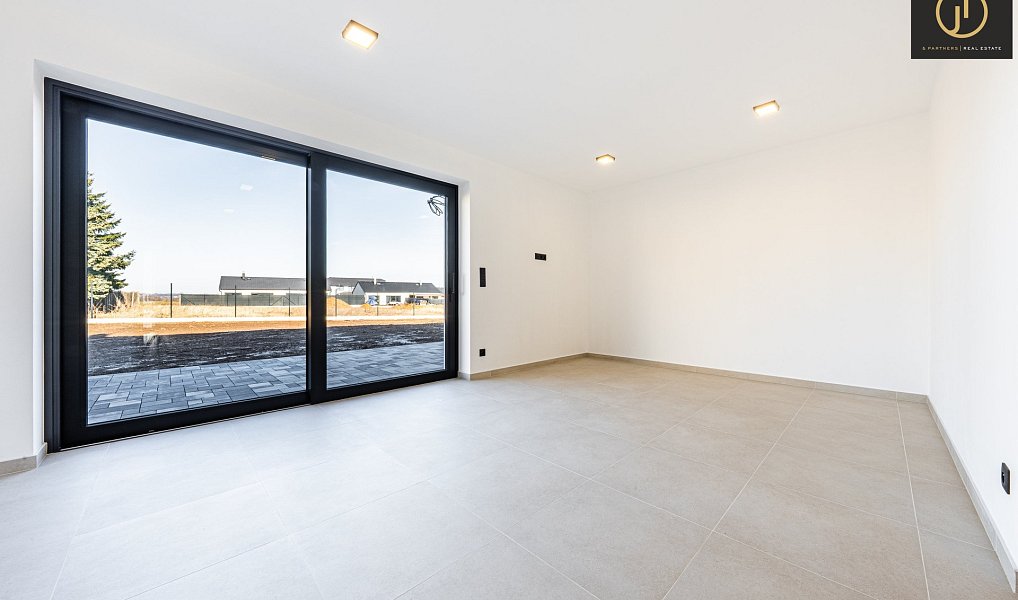 Prodej domu 120 m² s pozemkem 506 m², Kamenné Žehrovice – náhled fotky 7