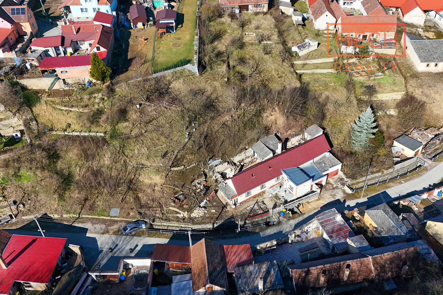 Prodej domu 140 m² s pozemkem 1 444 m² – fotografie 3