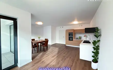 Prodej bytu 3+kk 86 m², Spojovací, Praha 9 - Vysočany