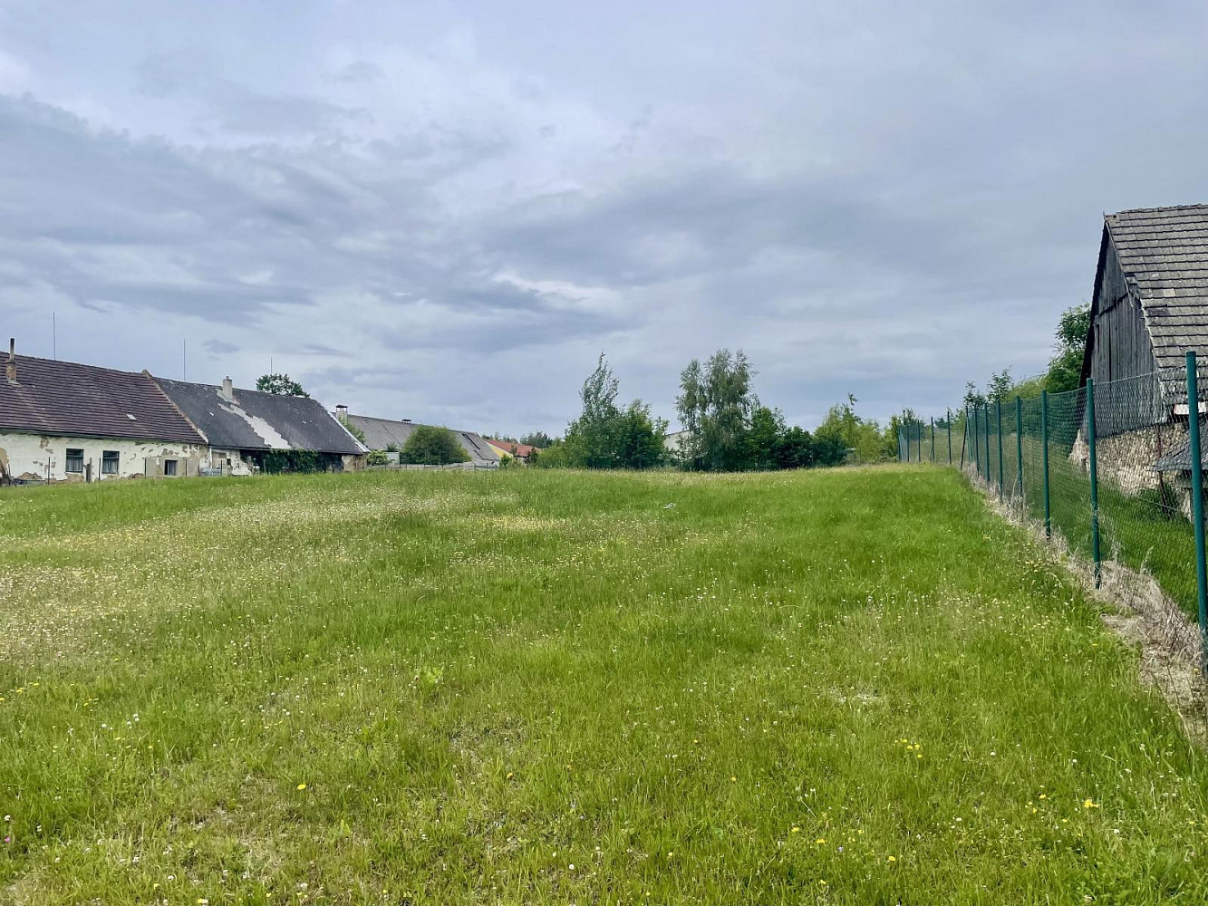 Prodej stavebního pozemku 3 756 m²