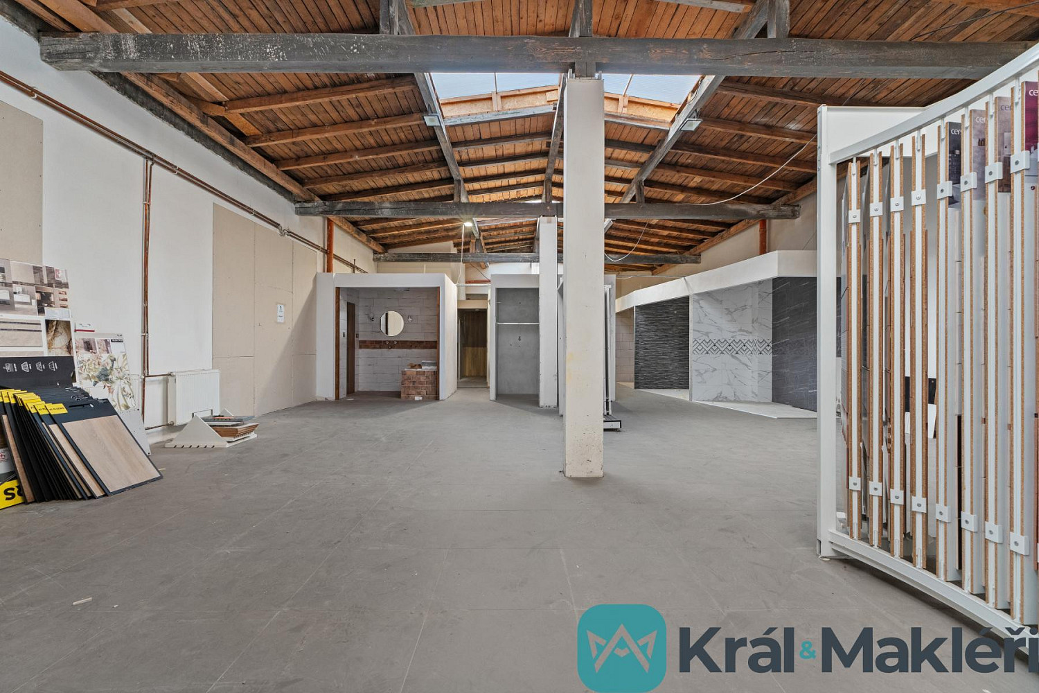 Prodej komerčního prostoru 1238 m², pozemek 793 m², Dělnická - More