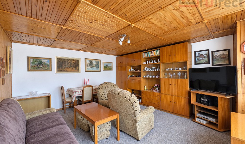 Prodej domu 190 m² s pozemkem 1 352 m², Kováň – náhled fotky 7