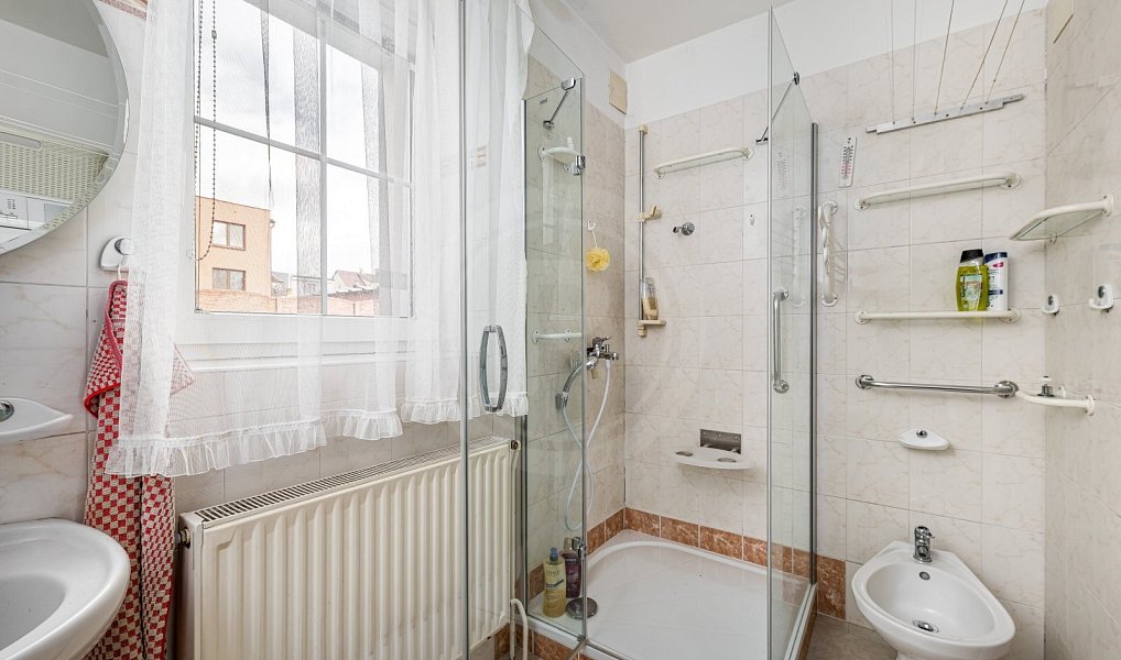 Prodej domu 160 m² s pozemkem 261 m², České Budějovice – náhled fotky 26