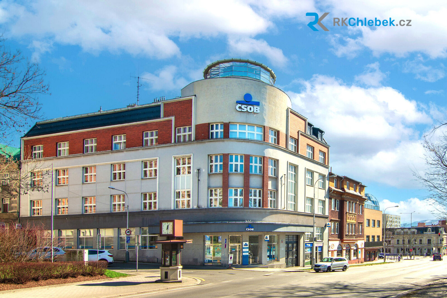 Pronájem obchodních prostor 776 m²
