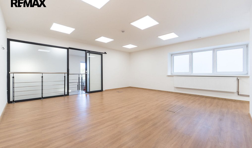 Pronájem obchodních prostor 364 m², Praha – náhled fotky 13