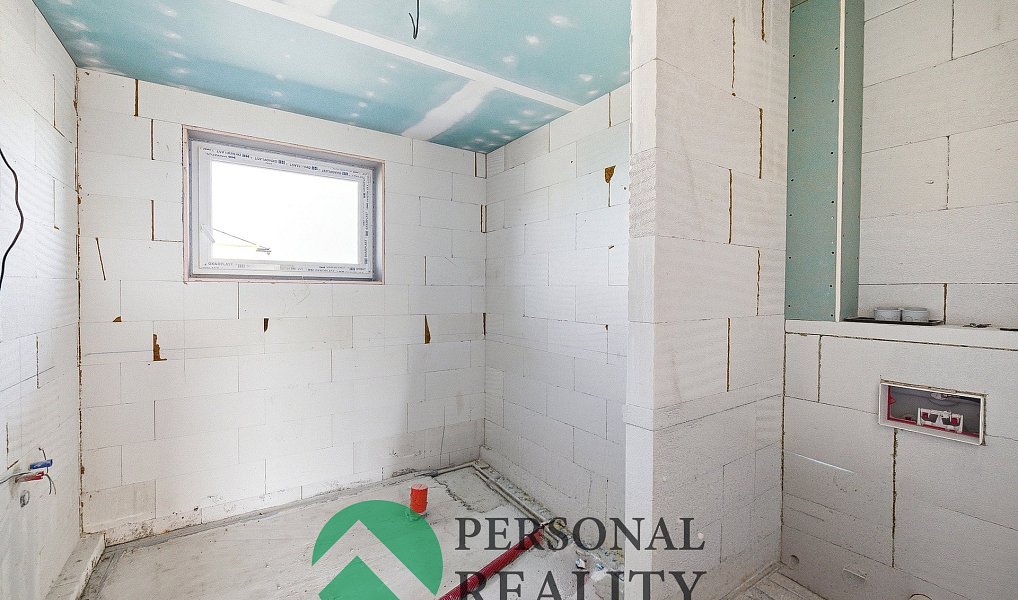 Prodej domu 200 m² s pozemkem 841 m², Sukorady – náhled fotky 11