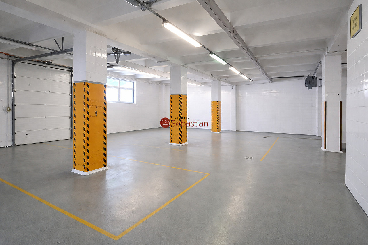 Pronájem výrobních prostor 1 930 m² — photo 4