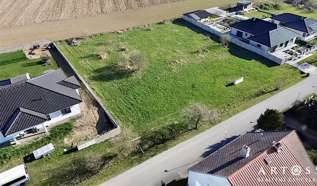 Prodej stavebního pozemku 1 362 m², Stařeč – náhled fotky 4