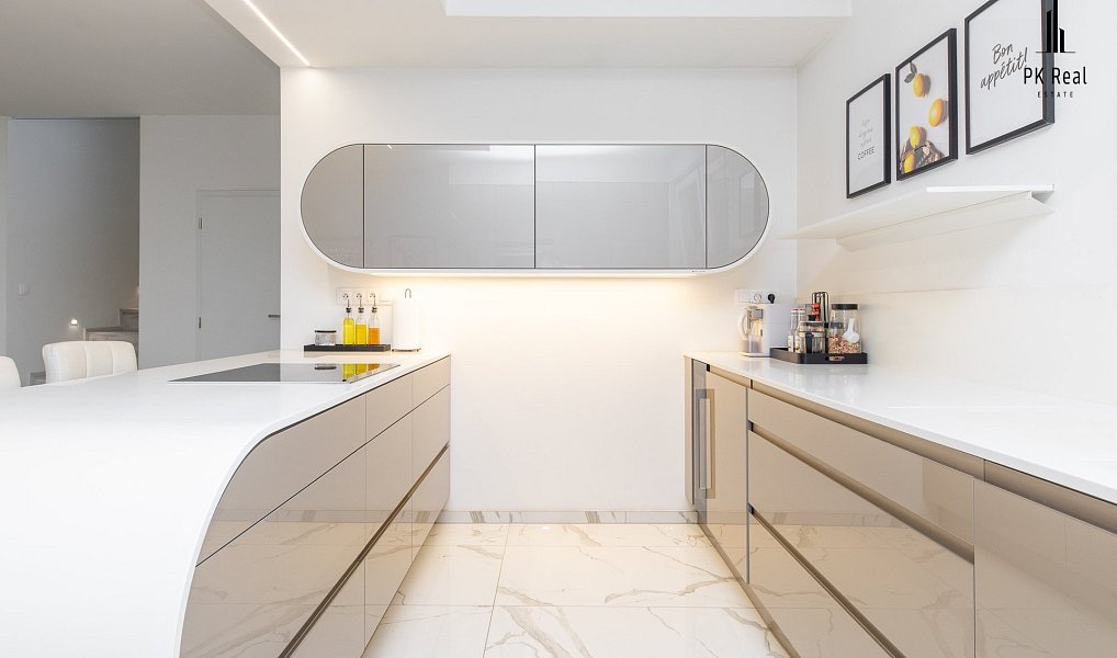 Prodej domu 136 m² s pozemkem 444 m², Holasice – náhled fotky 2