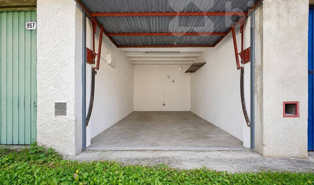 Pronájem garáže, 17m2, Žatec, ul. U Oharky, Žatec – náhled fotky 4