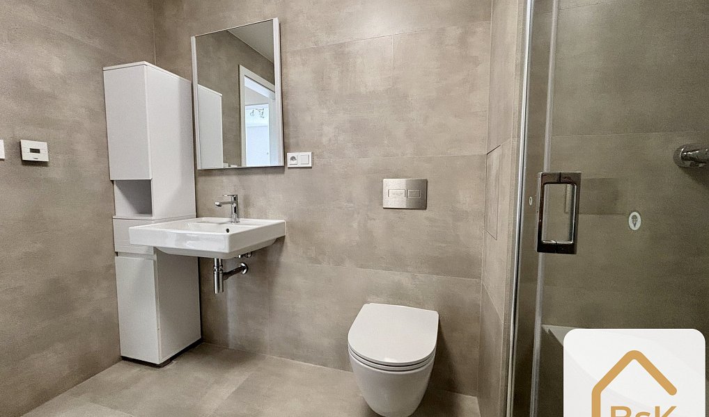 Pronájem bytu 1+kk 32 m², Praha – náhled fotky 10