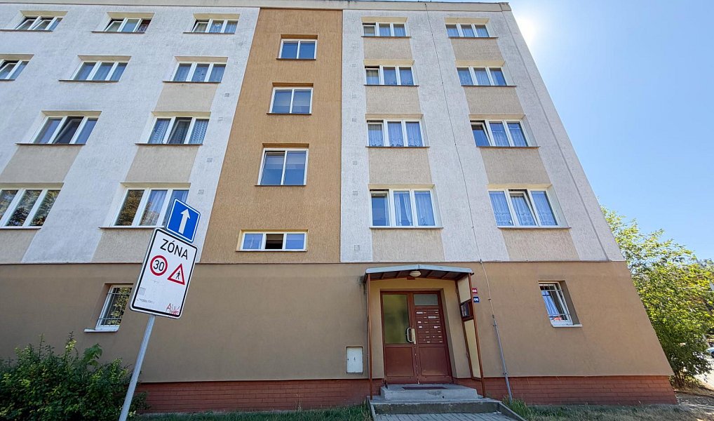 Prodej bytu 2+1 52 m², Teplice – náhled fotky 2