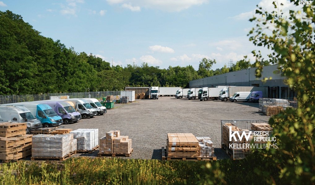 Prodej komerčního pozemku 9 046 m², Kralupy nad Vltavou – náhled fotky 3