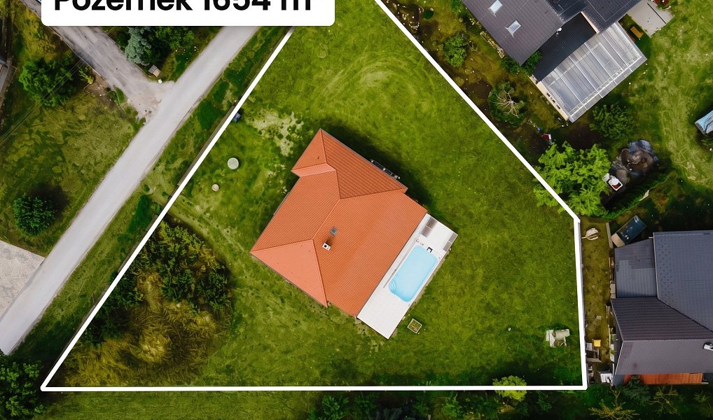 Prodej domu 135 m² s pozemkem 1 654 m², Lišov – náhled fotky 21