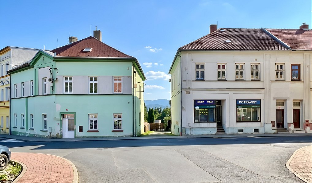 Prodej domu 170 m² s pozemkem 405 m², Hrob – náhled fotky 7