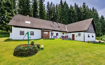 Prodej domu 303 m² s pozemkem 27 142 m², Frymburk, okres Český Krumlov