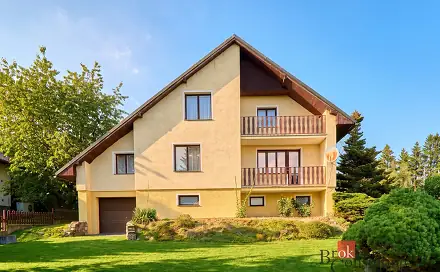 Prodej domu 335 m² s pozemkem 980 m², Višňová, Skalná, okres Cheb