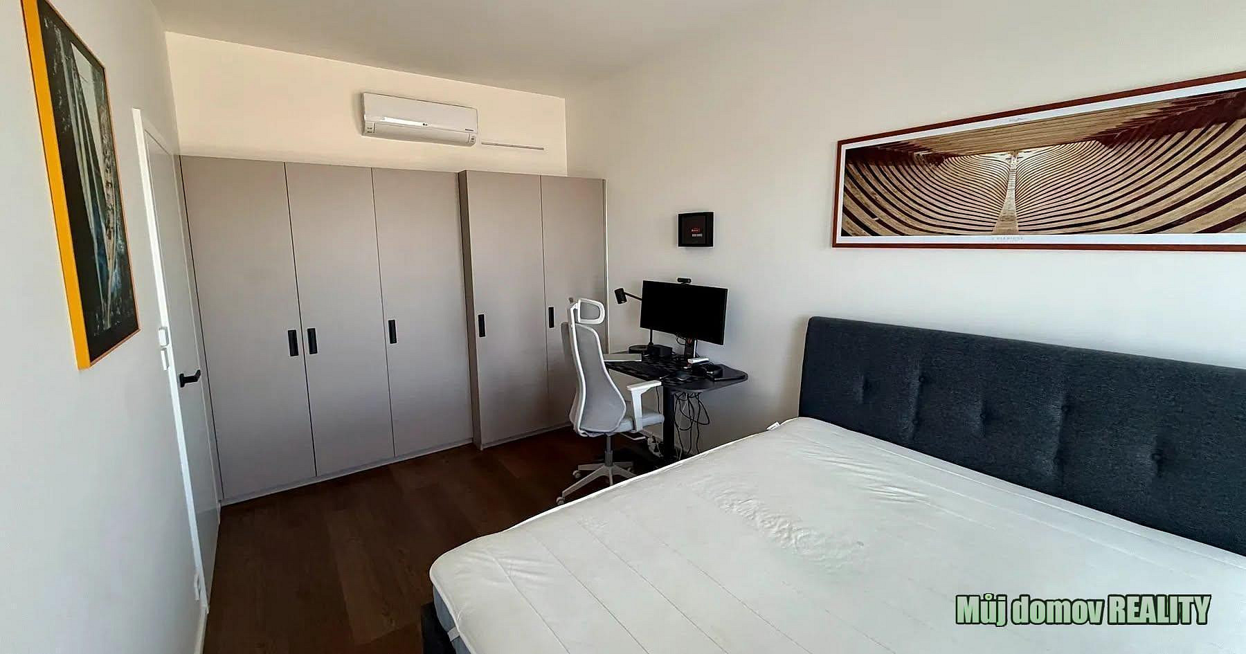 Pronájem bytu 2+kk 48 m² – fotografie 5