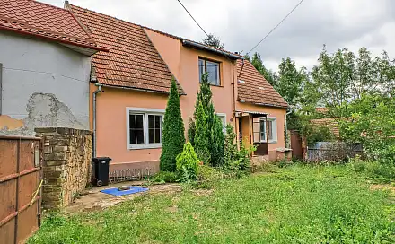 Prodej domu 160 m² s pozemkem 252 m², Bystřice pod Lopeníkem, okres Uherské Hradiště