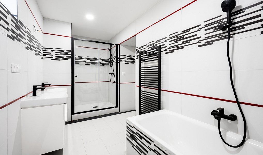 Prodej bytu 3+kk 87 m², Karlovy Vary – náhled fotky 2