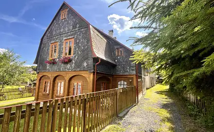 Prodej domu 190 m² s pozemkem 731 m², Sýpka, Šluknov, okres Děčín