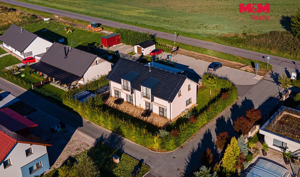 Prodej nájemního domu, činžáku 244 m², Dříteč – náhled fotky 5