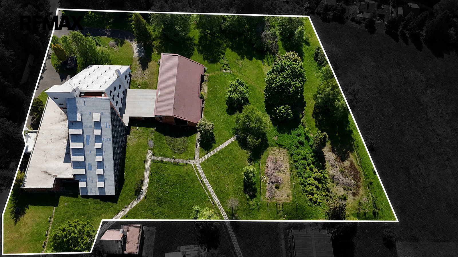 Prodej ubytovacího objektu 12 866 m² – fotografie 2