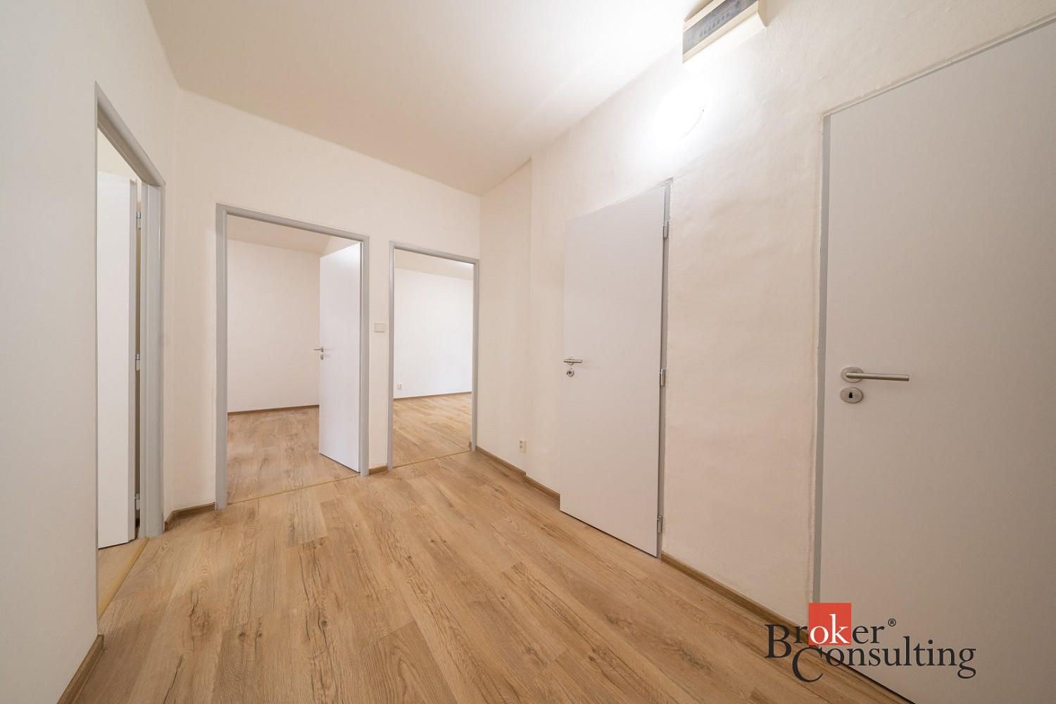 Pronájem bytu 3+1 70 m² – fotografie 5