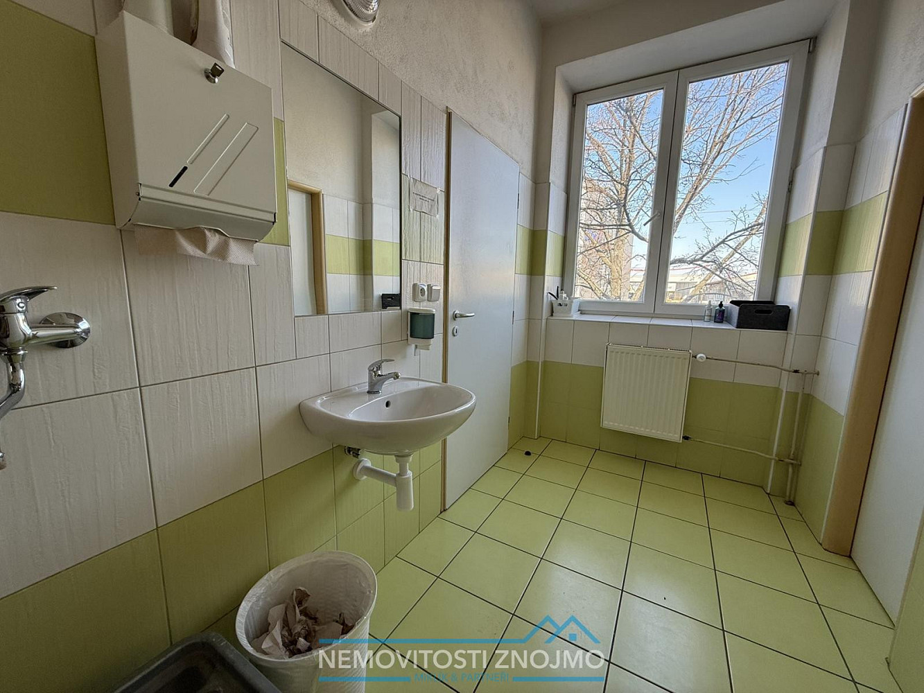 Pronájem kanceláře 20 m² – fotografie 5