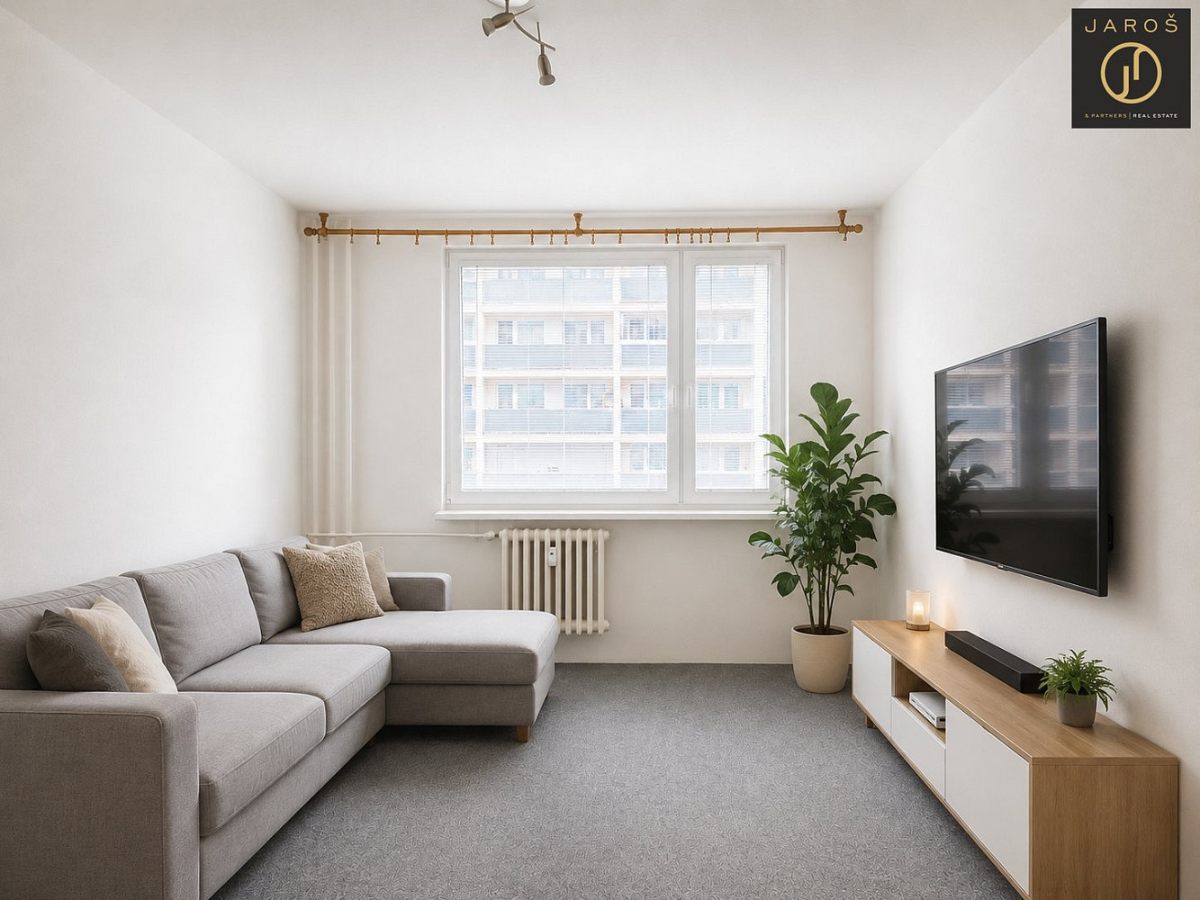 Pronájem bytu 2+kk 40 m²