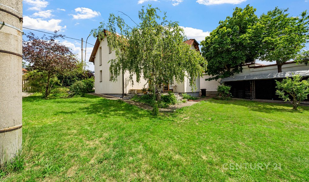 Prodej domu 168 m² s pozemkem 1 340 m², Voznice – náhled fotky 17