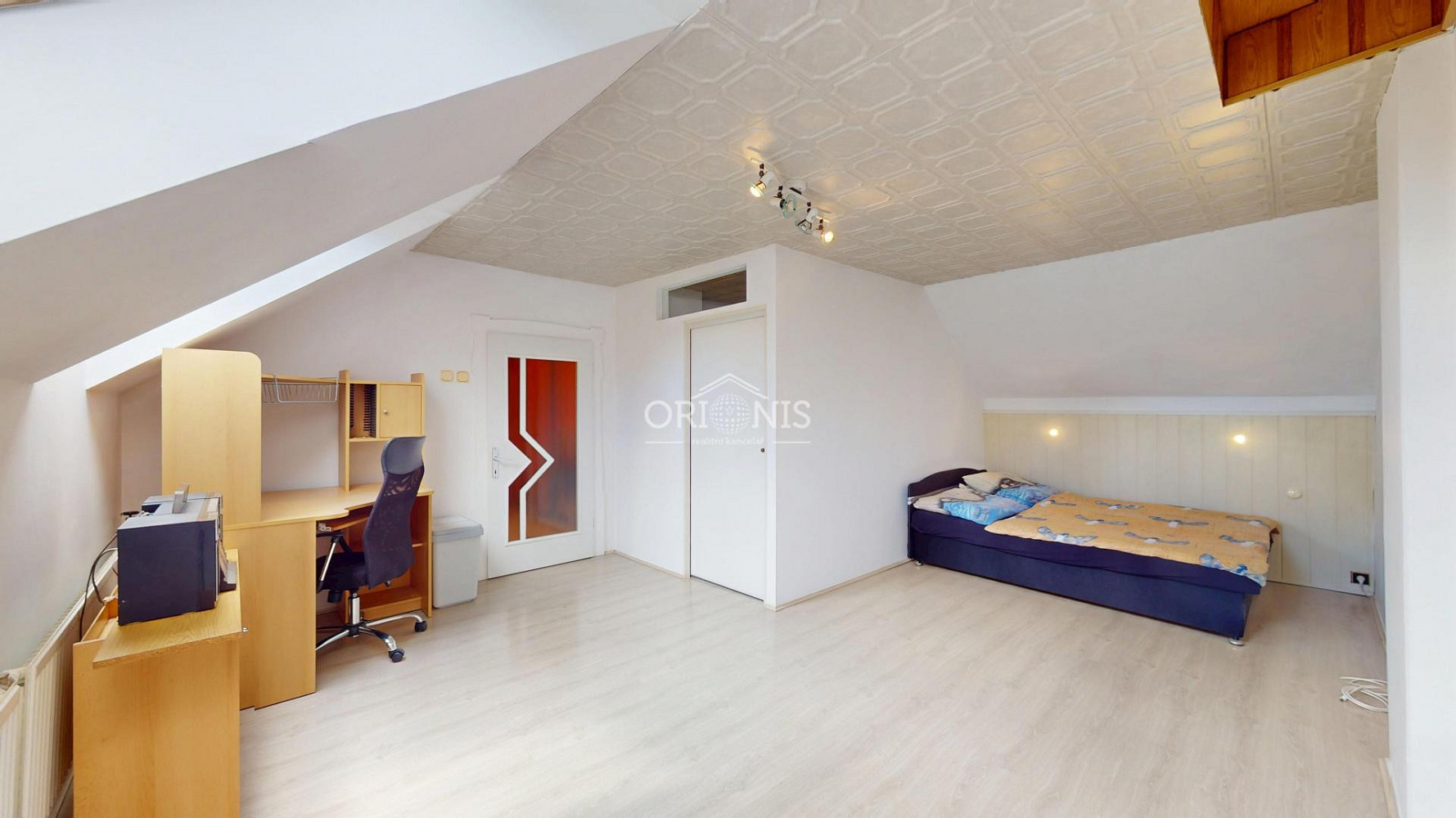 Prodej domu 200 m² s pozemkem 1 002 m² — photo 3