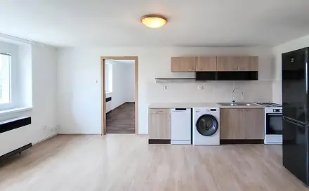 Pronájem bytu 2+kk 51 m², Františka Kadlece, Praha 8 - Libeň