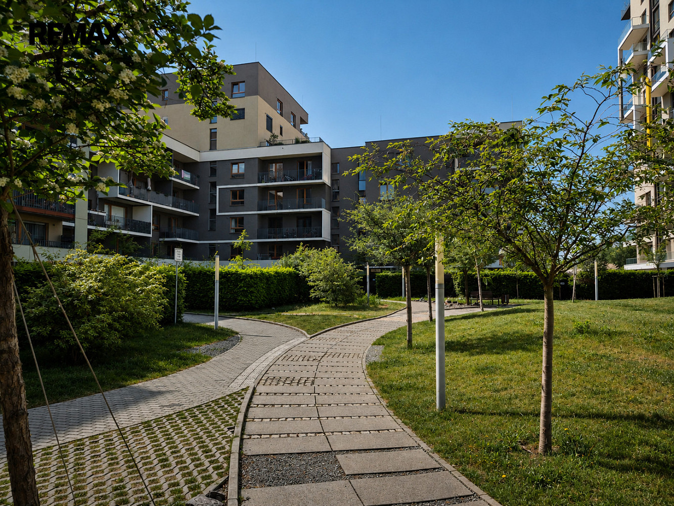 Prodej bytu 3+kk 90 m² — photo 2