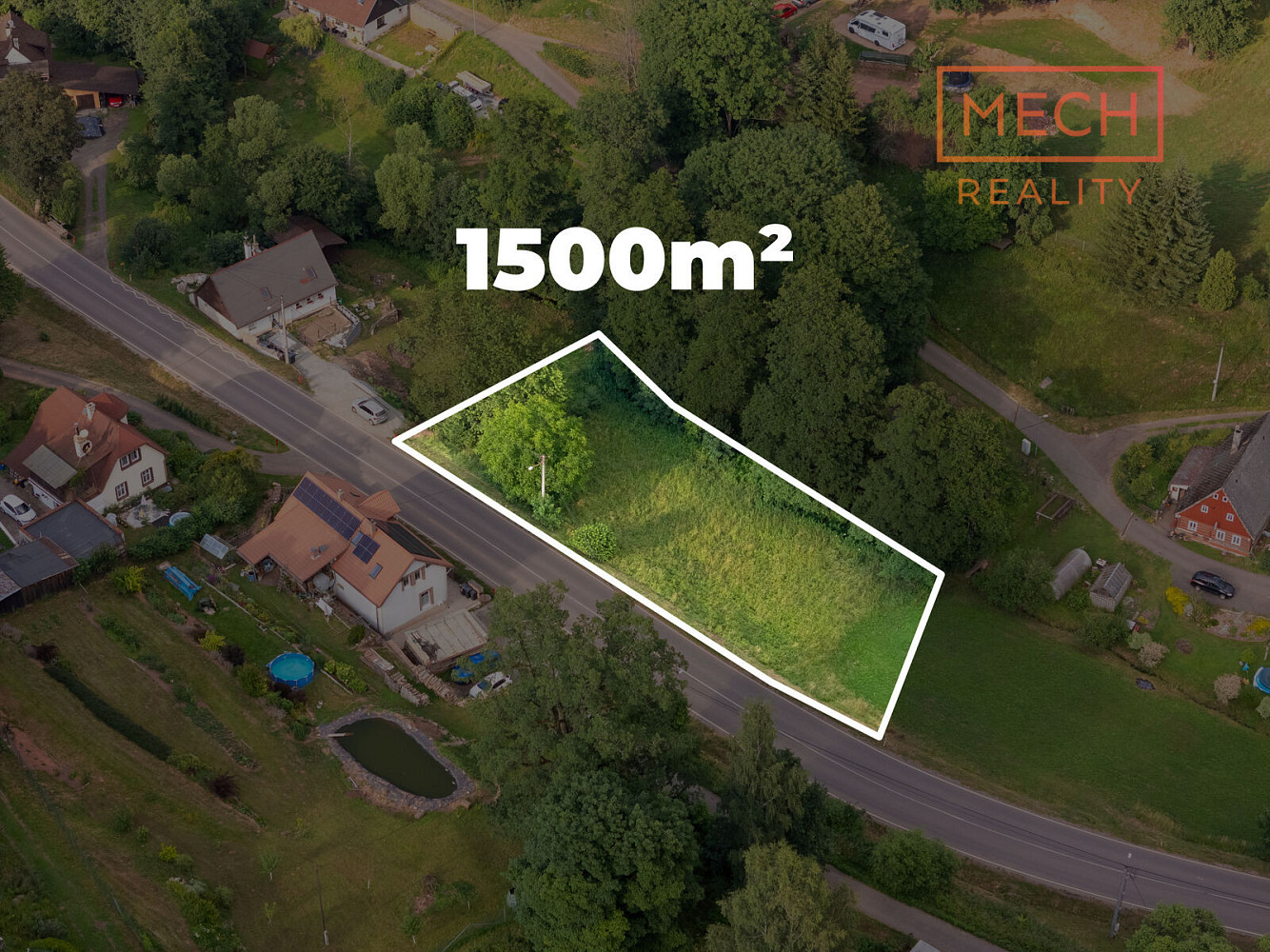 Prodej stavebního pozemku 1 500 m² – fotografie 3