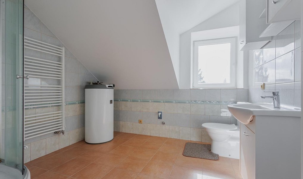 Prodej domu 133 m² s pozemkem 166 m², Poděbrady – náhled fotky 9
