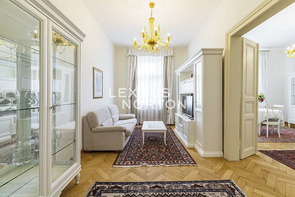 Pronájem bytu 3+kk 79 m² – fotografie 3