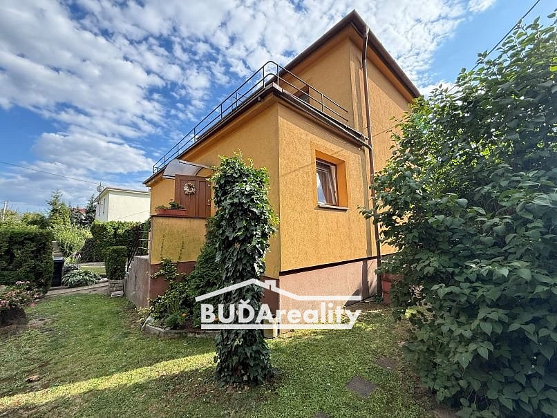 Prodej domu 115 m² s pozemkem 857 m²