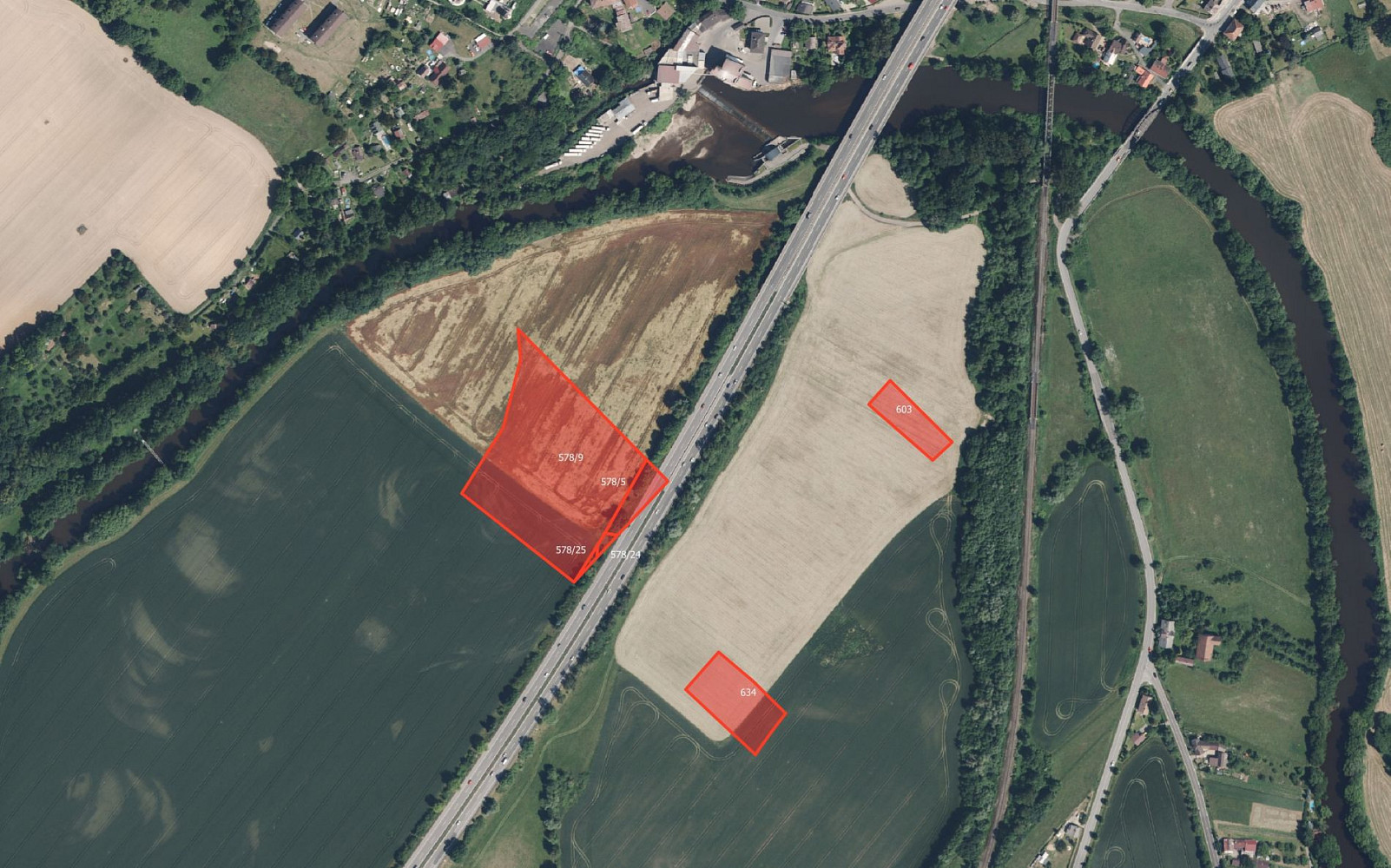 Prodej pole 6 313 m²