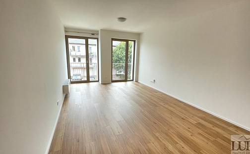 Pronájem bytu 1+kk 33 m², Dřevčická, Brandýs nad Labem-Stará Boleslav - Brandýs nad Labem, okres Praha-východ