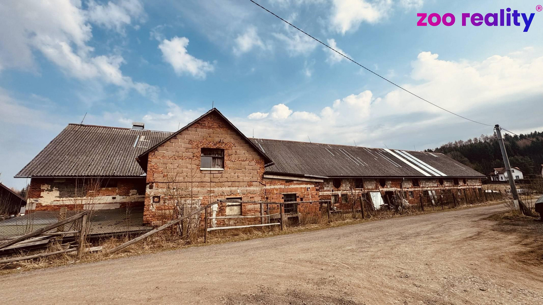 Prodej domu 850 m² s pozemkem 2 730 m²