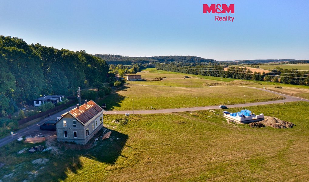 Pronájem pozemku, 818 m², Trutnov, Lanžov