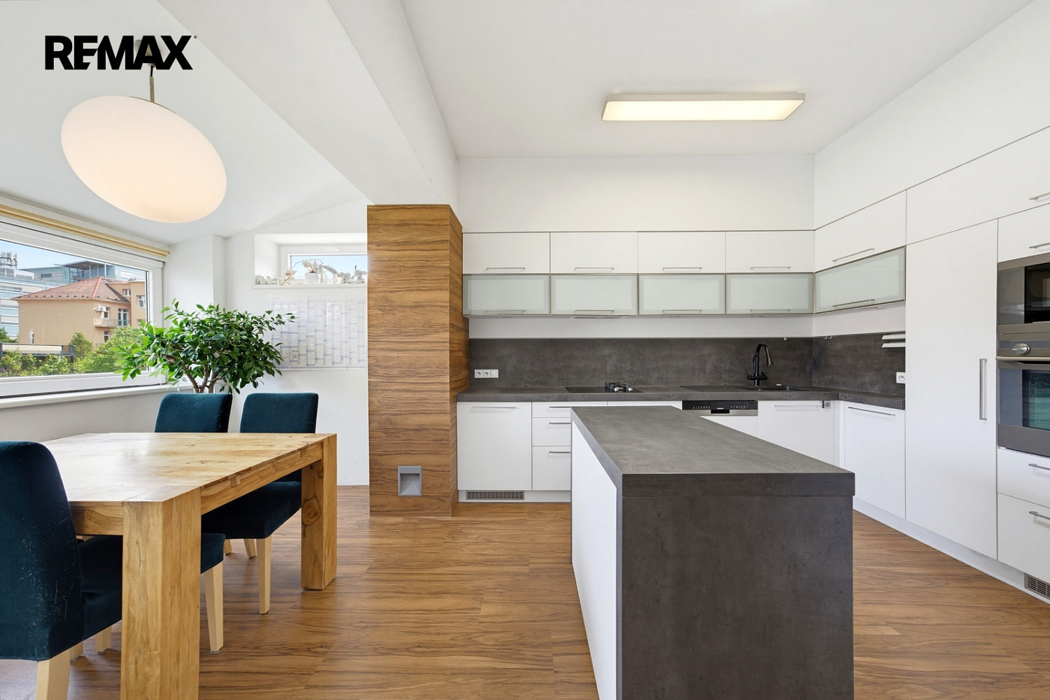 Prodej bytu 3+1 181 m² — photo 3