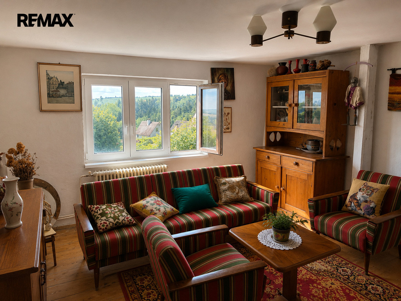 Prodej domu 380 m² s pozemkem 1 793 m², Bezvěrov