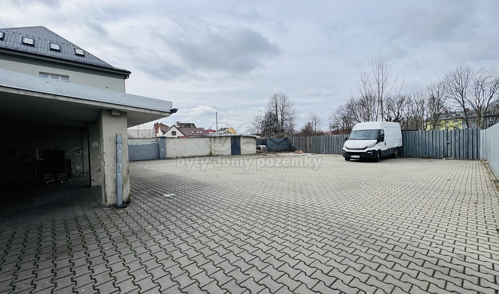 Prodej nájemního domu, činžáku 700 m², Ostrava – náhled fotky 5