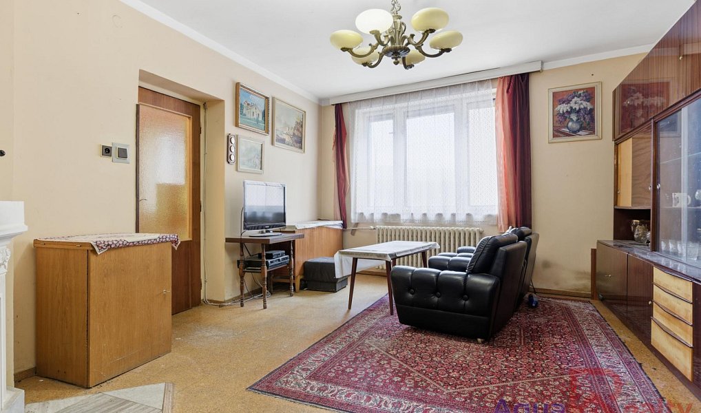 Prodej domu 290 m² s pozemkem 1 076 m², Karlovy Vary – náhled fotky 9