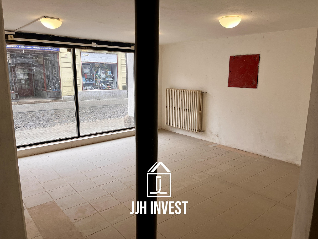 Pronájem obchodních prostor 79 m² – fotografie 3
